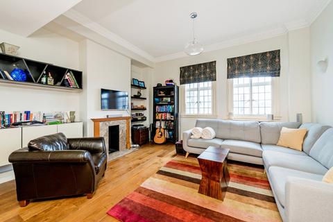 2 bedroom flat to rent, Chiltern Court Marylebone NW1