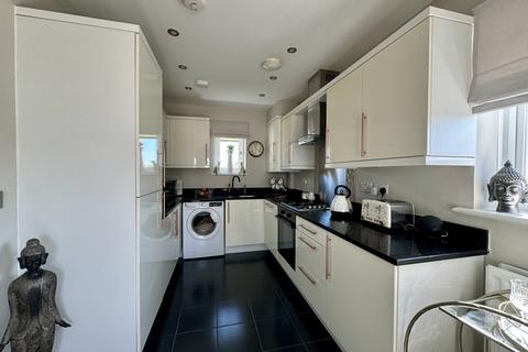 1 bedroom apartment for sale, Sunflower Lane, Polegate, East Sussex, BN26