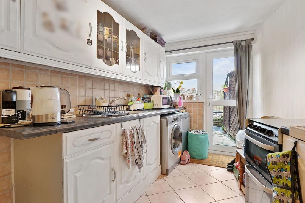 04-a3d780094 GWL AM 6a Dunton Road, London, SE1 5 T
