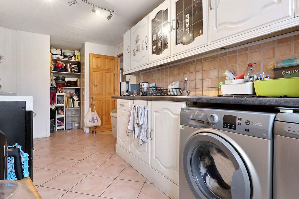 05-090d80094 GWL AM 6a Dunton Road, London, SE1 5 T
