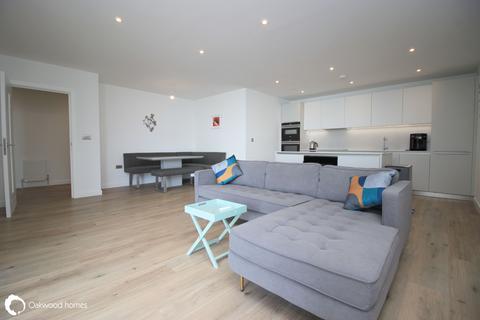 2 bedroom apartment for sale, Beach Drive, Ramsgate