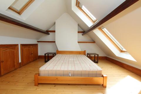 5 bedroom detached house to rent, Oakhill Road, Sheffield