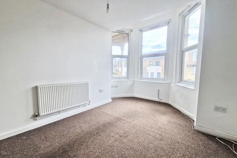 2 bedroom flat for sale, Surrey Road, Cliftonville, Margate