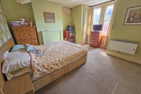 2 bedroom terraced house for sale, Abinger Road, East Sussex BN41