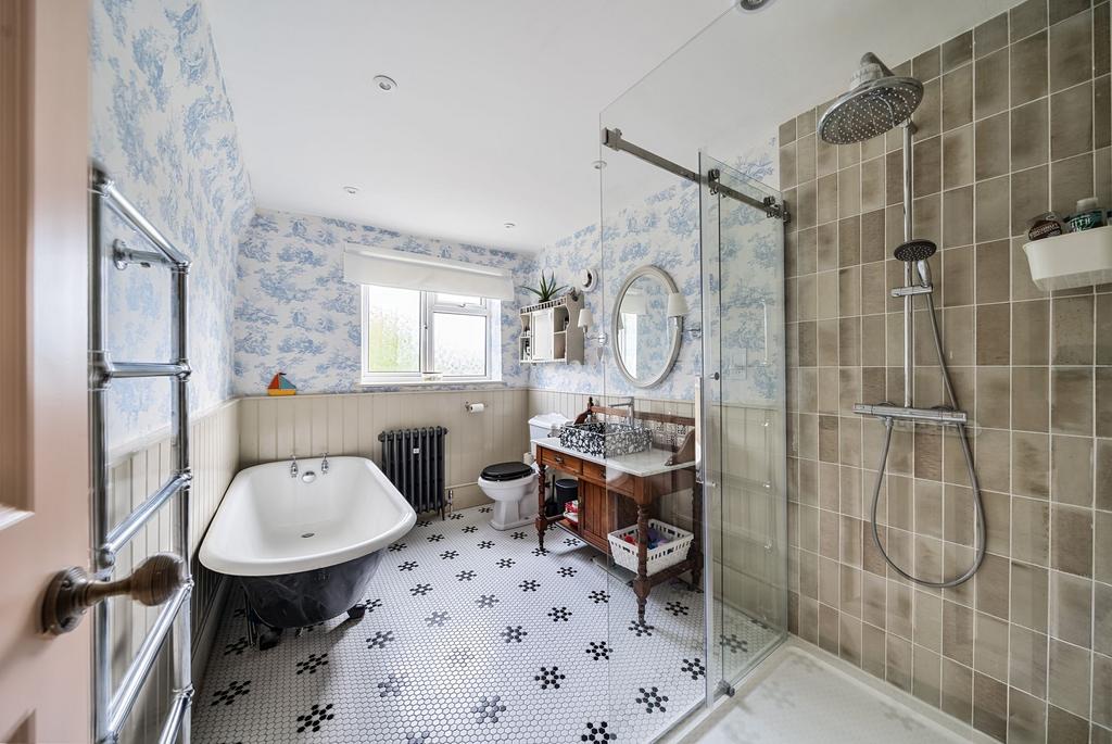 Bathroom (3)