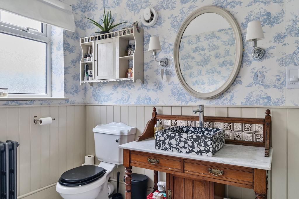 Bathroom (2)