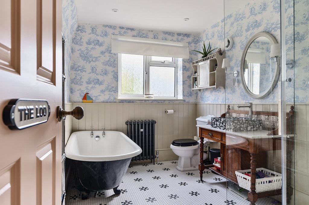 Bathroom (1)