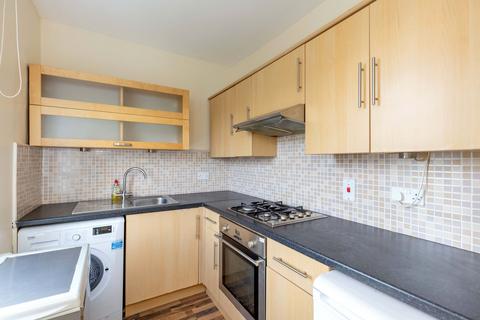 4 bedroom apartment to rent, Carrick Knowe Drive, Edinburgh, Midlothian