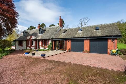 4 bedroom detached house for sale, Wyndales Cottage, Symington, Biggar, Lanarkshire