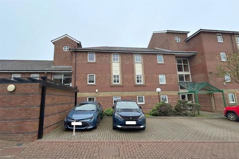 1 bedroom apartment for sale, Trafalgar House, Collingwood Court, Tynemouth, NE30