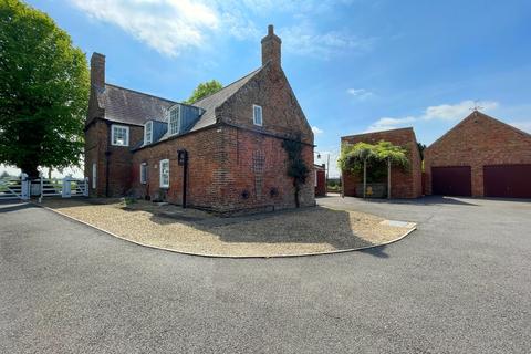 5 bedroom manor house for sale, Churchgate, Gedney