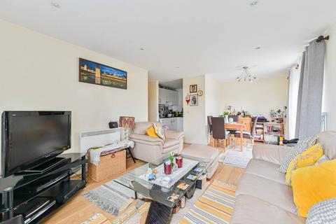 2 bedroom flat for sale, Ashdown Court, Dulwich, London, SE22