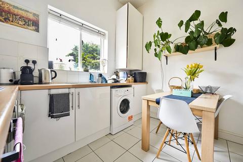 2 bedroom flat for sale, Chippenham Road, Maida Vale, London, W9