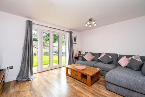 3 bedroom semi-detached house for sale, Leeds LS16