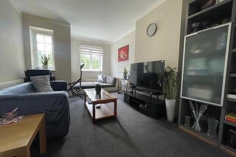 2 bedroom flat to rent, Market Place, London, NW11