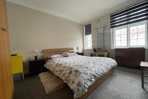 2 bedroom flat to rent, Market Place, Hampstead Garden Suburb, NW11