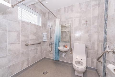 35 Silverknowes Grove, Edinburgh, EH4 5NH