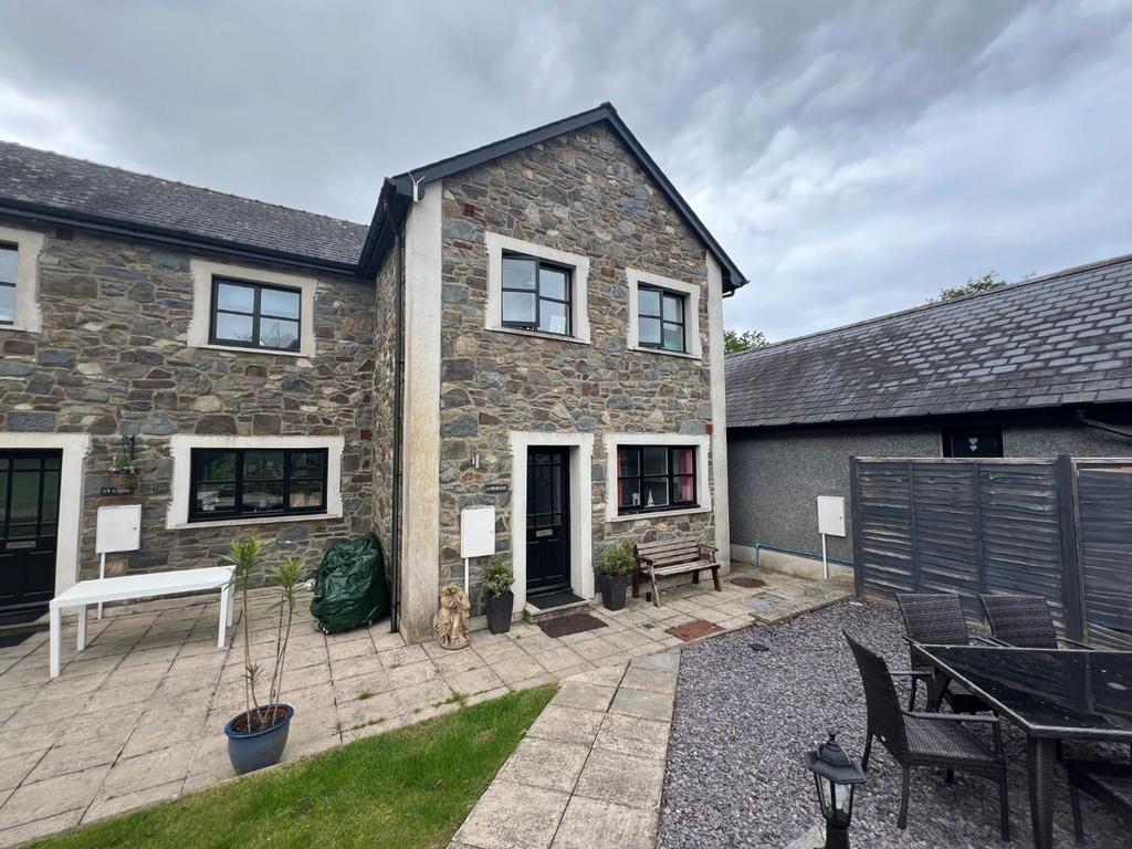 3 bedroom cottage for sale