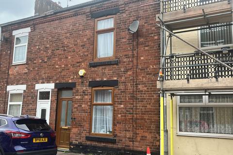 2 bedroom terraced house to rent, Montague Street, Goole