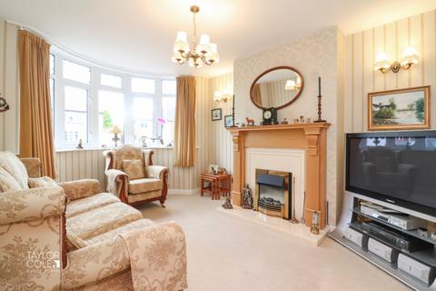 3 bedroom semi-detached house for sale, Draycott Crescent, Kettlebrook