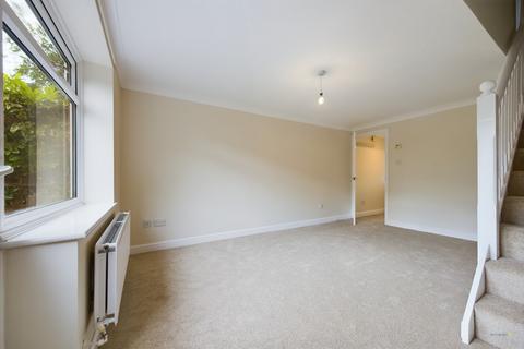 8 Ashbrook Close, Uttoxeter, ST14 8UL