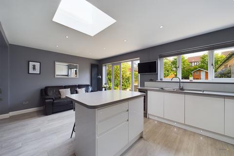 119 Woods Lane, Burton-on-trent, DE15 9DB