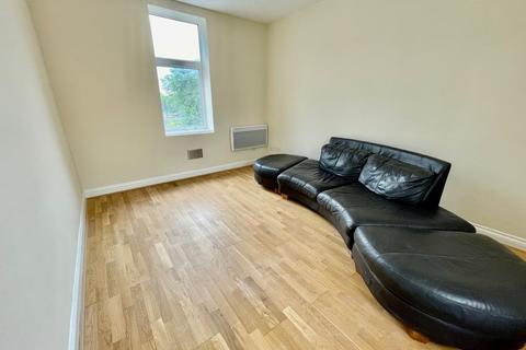 2 bedroom flat to rent, Fox Hollies Road, Acocks Green, Birmingham