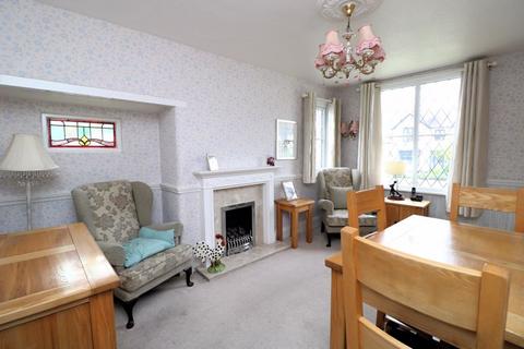 2 bedroom cottage for sale, Lodge Road, Walsall