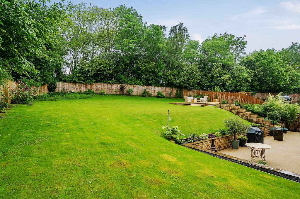 Abbey Road, Knaresborough, HG5 4 bed detached house for sale £1,100,000