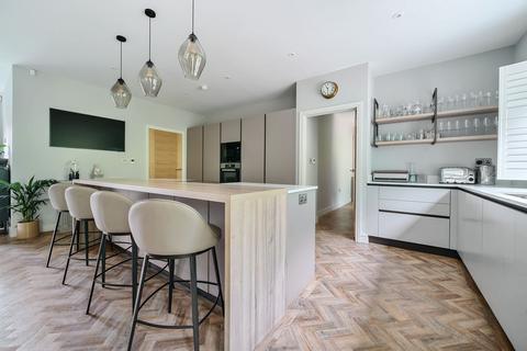 Nostell Abbey Road, Knaresborough, HG5 8HX