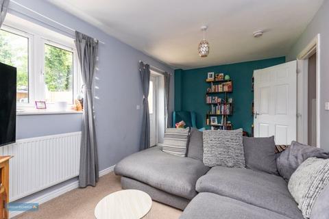 3 bedroom terraced house for sale, MEYER CLOSE, WELLINGTON