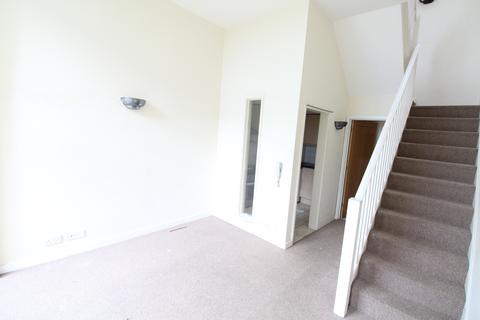 1 bedroom terraced house to rent, Adelaide Street - Town Center Ref P6944 - LET