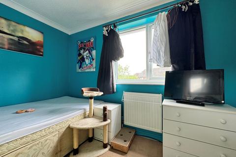 2 bedroom semi-detached house to rent, Seaforth Drive, Taverham, NR8 6YU