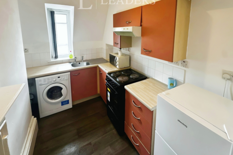 2 bedroom apartment to rent, George Street, Sheffield