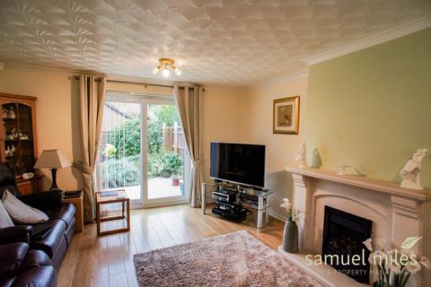 7 Godwin Road, Lower Stratton, Swindon, SN3 4XT
