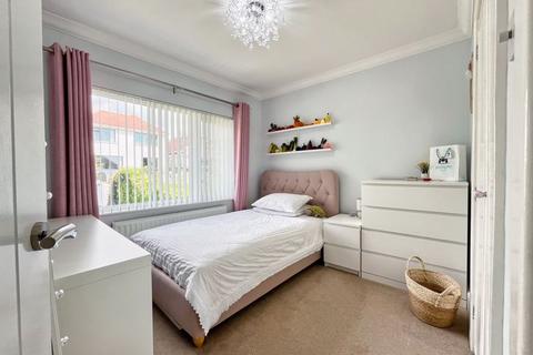 1 Gelli Aur, Neath, SA10 7PN