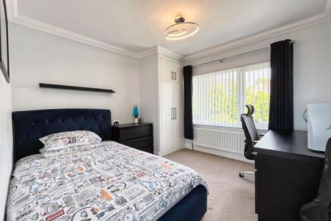 1 Gelli Aur, Neath, SA10 7PN