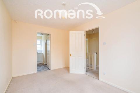 3 bedroom property to rent, Newstead Close, Abbey Meads, Swindon