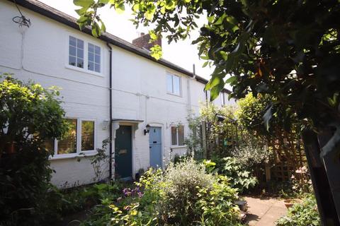 2 bedroom cottage for sale, Bekesbourne Hill, Bekesbourne