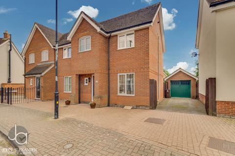 12 Wilkin Drive, Tiptree, Colchester, CO5 0QP