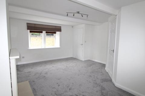 2 bedroom end of terrace house for sale, Cottingley Road, Sandy Lane, Bradford, BD15