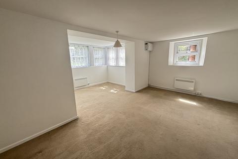1 bedroom flat to rent, Rosehill House, Emmer Green, Reading, RG4