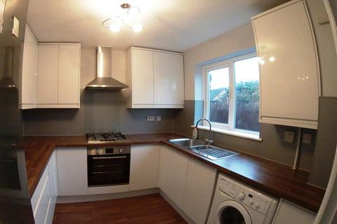 3 bedroom end of terrace house to rent, Upshire Gardens, Bracknell