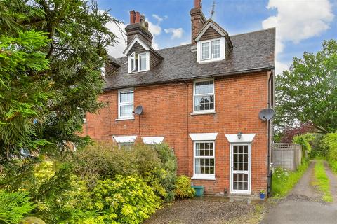 2 bedroom end of terrace house for sale, The Common, Sissinghurst, Cranbrook, Kent