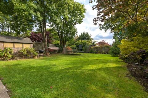 10c Aylestone Avenue, London, NW6 7AA