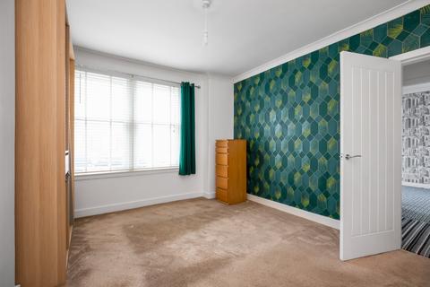 3 George Drive, Loanhead, EH20 9DL
