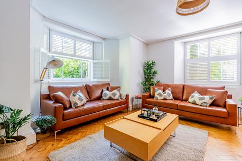 Garden Flat, 7 Warwick Road, Redland, Bristol, BS6 6HE