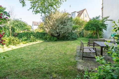 Garden Flat, 7 Warwick Road, Redland, Bristol, BS6 6HE