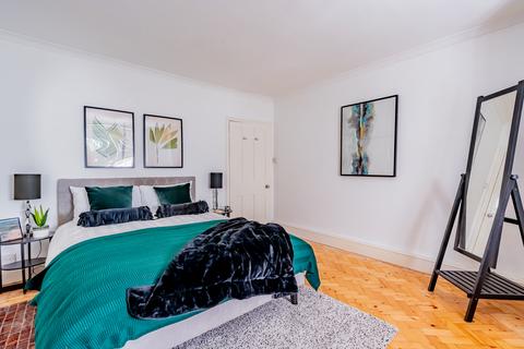 Garden Flat, 7 Warwick Road, Redland, Bristol, BS6 6HE