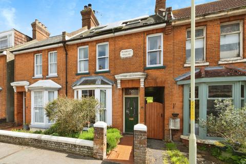 4 bedroom terraced house for sale, Christchurch Road, Ashford, Kent